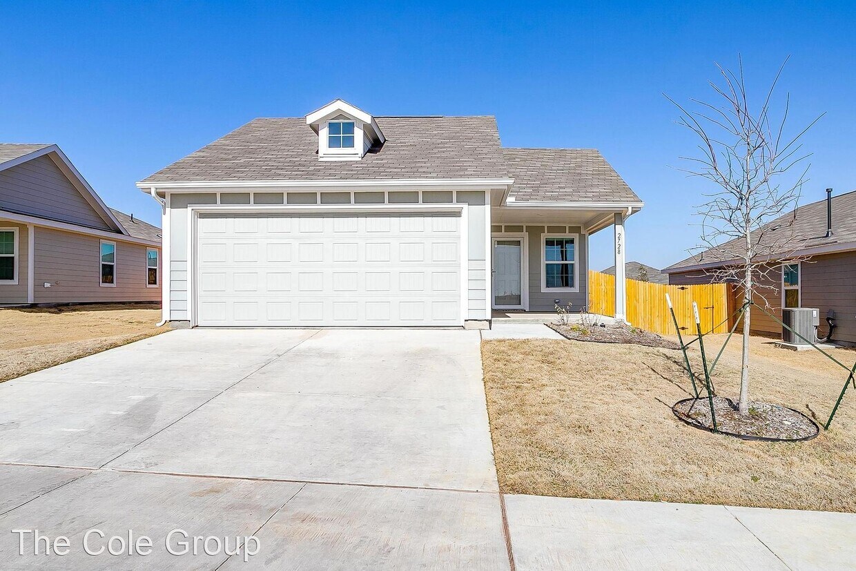 Primary Photo - 3 br, 2 bath House - 2728 Eveningside Dr