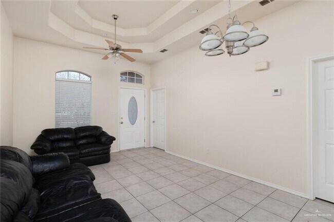 Foto del edificio - 11 Jubilee Ave