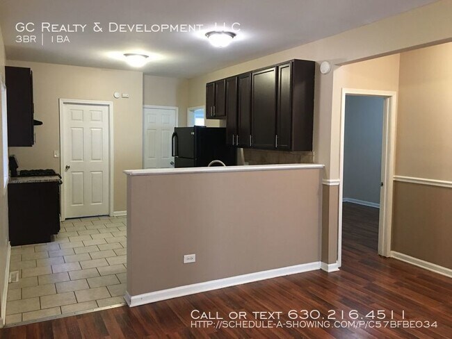Foto del edificio - 9016 S Justine St