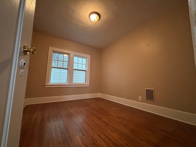 Building Photo - 45 Werner Park