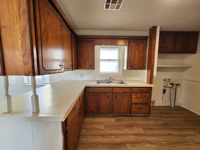 Foto del edificio - Cute 2 bed 1 bath house in Shawnee