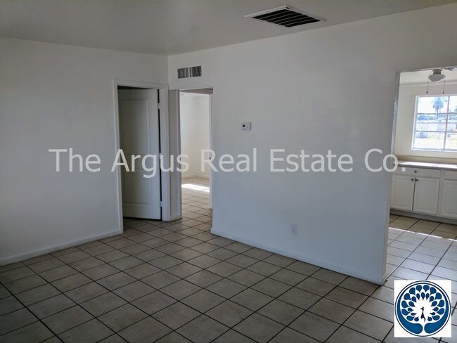Foto del edificio - 2340 W Coolidge St
