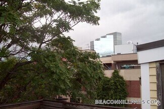 Building Photo - 27 Garden St