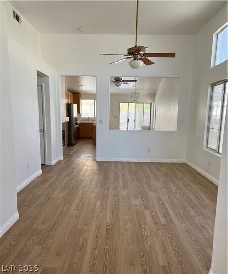 Foto del edificio - 1807 Desert Sage Ave