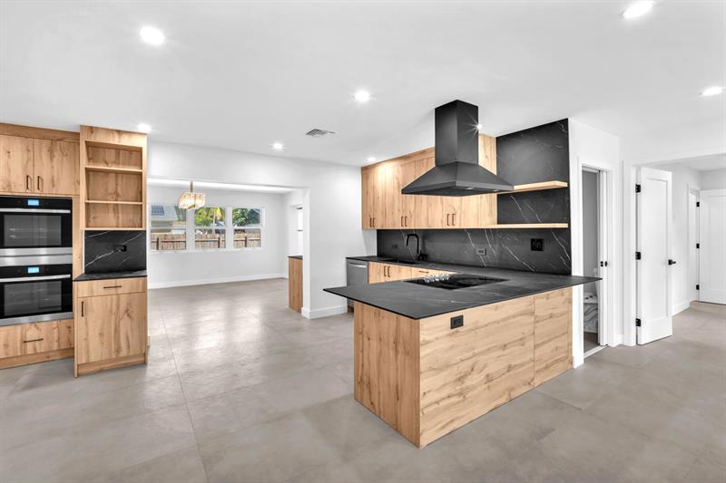 Foto principal - 4640 SW 25th Terrace