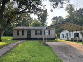 Building Photo - 4483 Suncrest Dr