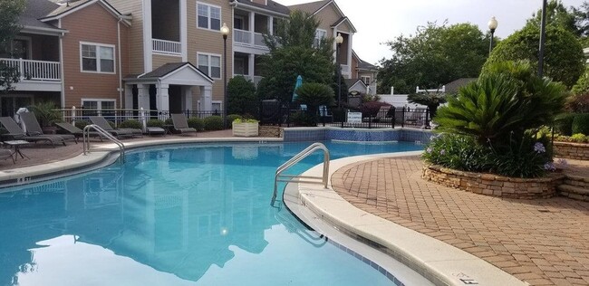 Foto del edificio - 2801 Chancellorsville Dr