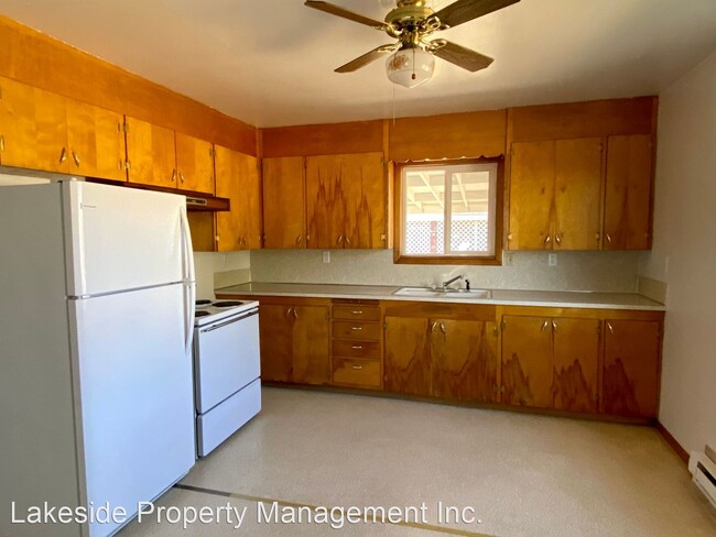 Building Photo - 2 br, 1 bath House - 1520 Washburn Way