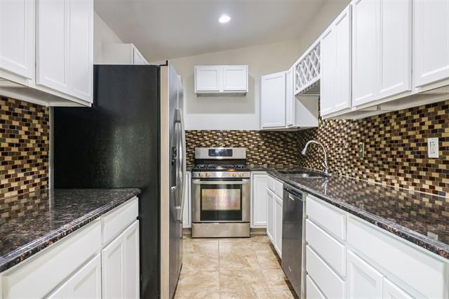 Foto del edificio - 1211 Gate Ln Dr