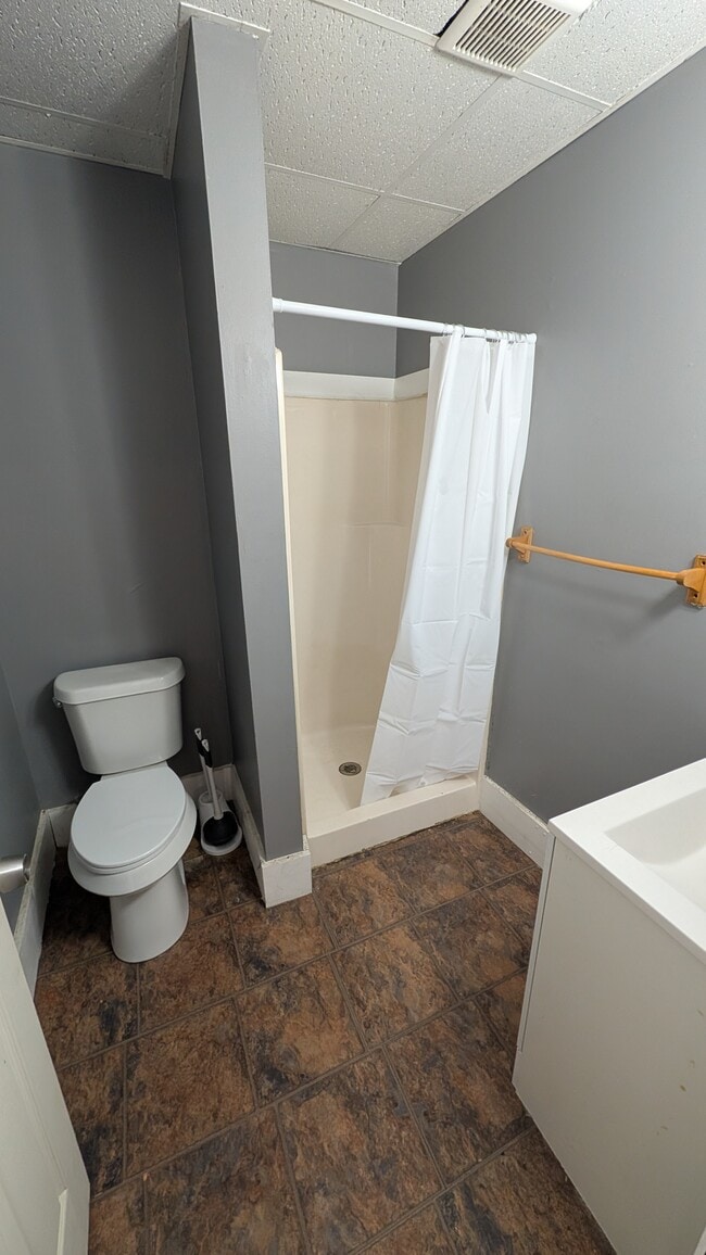 Building Photo - Oak Erie Building