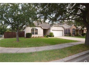 Building Photo - 4410 Santa Fabiola St