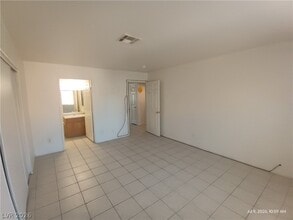 Building Photo - 6552 Wilma Ave