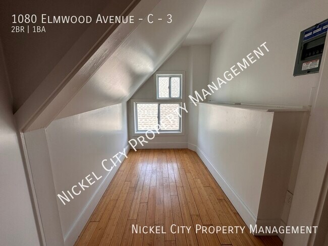 Foto del edificio - 1080 Elmwood Ave