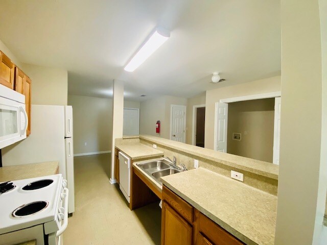 Building Photo - 1420 N 47th St