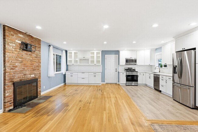 Foto del edificio - Charming One-Level 3 Bedroom/ 1.5 Bath Beaverton Home | Large ¼-Acre Lot