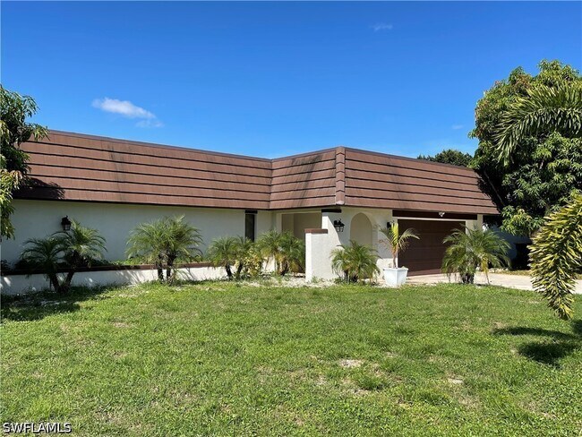 Foto del edificio - 255 Pine Valley Cir