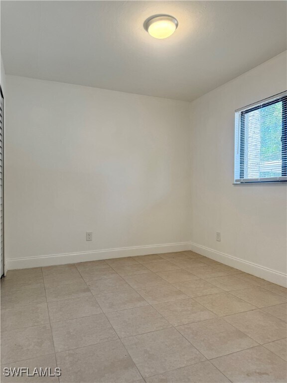 Building Photo - 136 Cape Coral Pkwy W