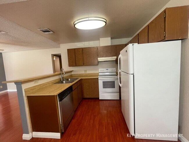 Foto del edificio - 2742 Alicialynn Way