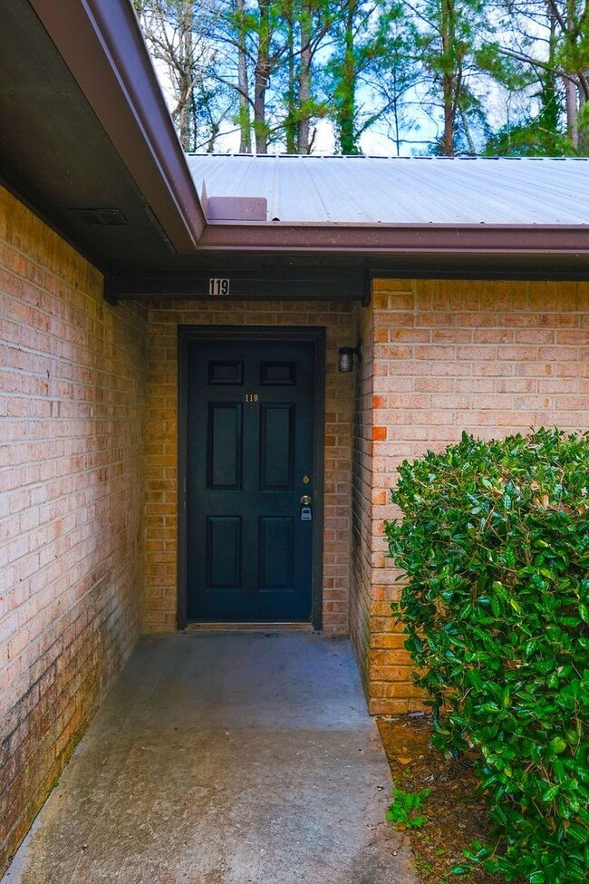 Foto del edificio - 119 St Andrews Ct