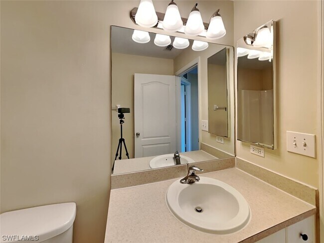 Foto del edificio - 2718 31st St SW