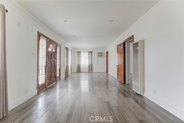 Foto del edificio - 10733 Louise Ave