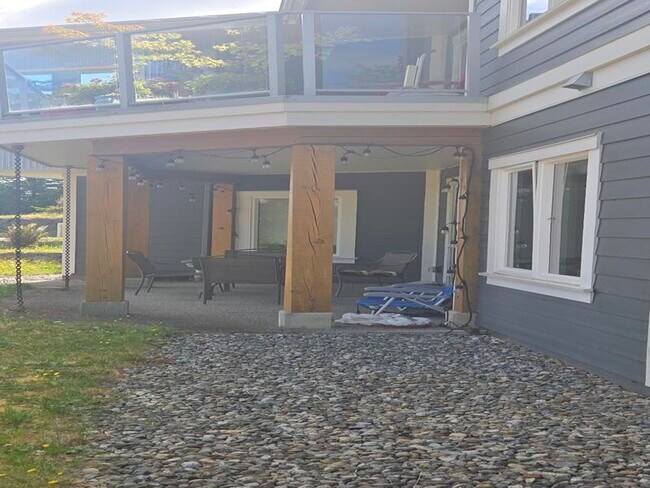 Photo du bâtiment - 3260 Leveau Ln