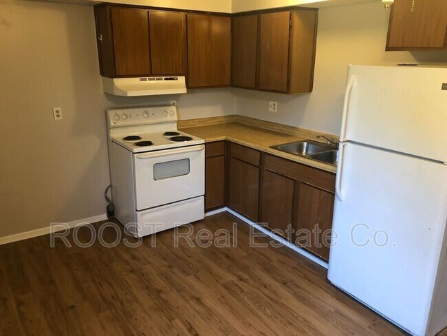 Foto del edificio - 213 N Madison Rd