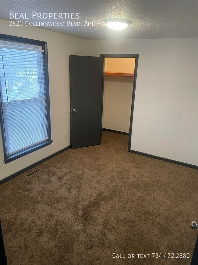 Foto del edificio - 2820 Collingwood Blvd