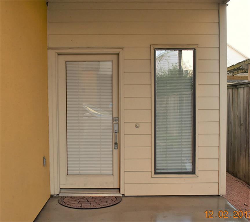 Foto principal - 4338 Spencer St