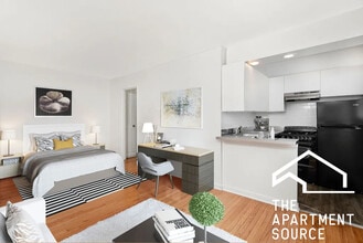 Building Photo - 520 W Aldine Ave