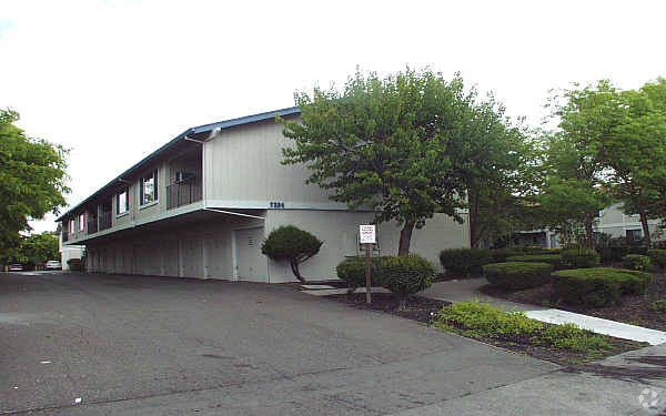 Primary Photo - Boris Garden Apartments