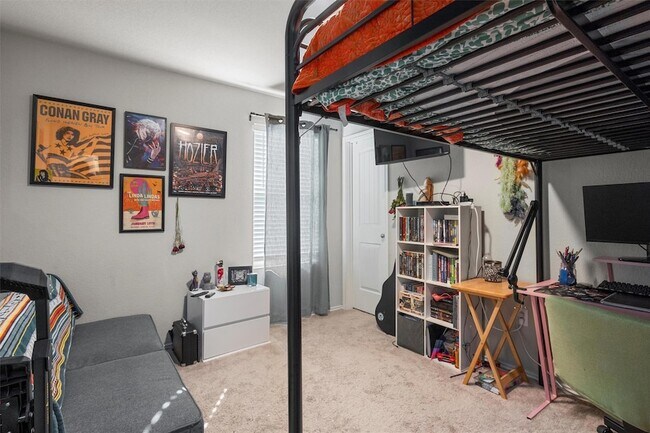 Building Photo - 12701 Brahmin Dr