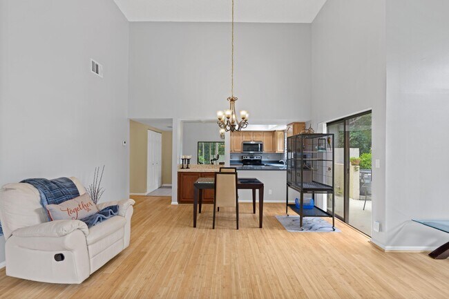 Foto del edificio - 3130 Kingswood Terrace