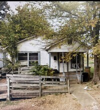 Building Photo - 1513 Breard St