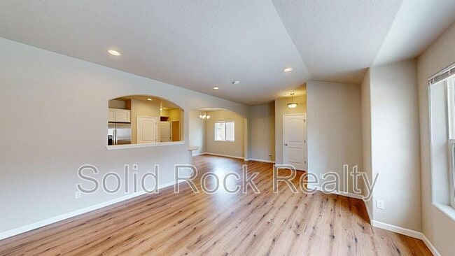 Building Photo - 6135 White Wolf Pt
