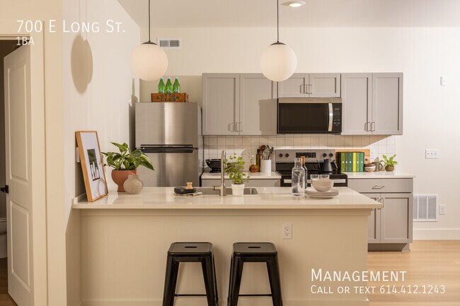 Foto del edificio - 700 E Long St