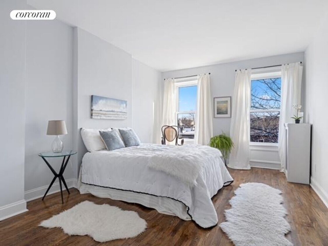Foto del edificio - 302 Lafayette Ave