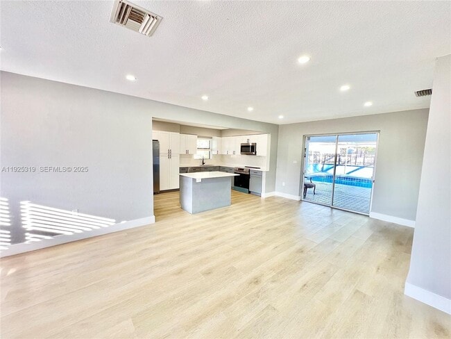 Foto del edificio - 3801 N 66th Ave