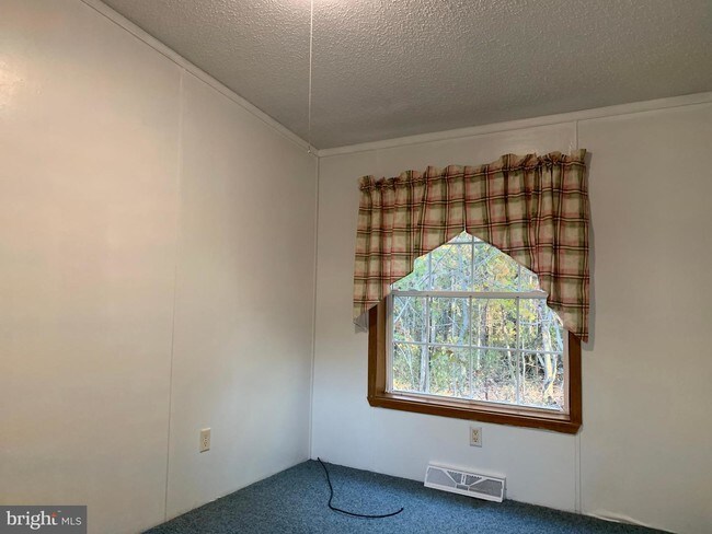 Building Photo - 1255 N Timber Ridge Rd