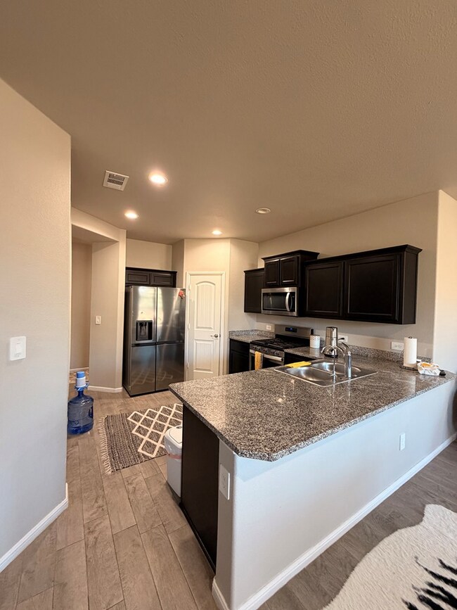 Foto del edificio - 7507 Orion Rd