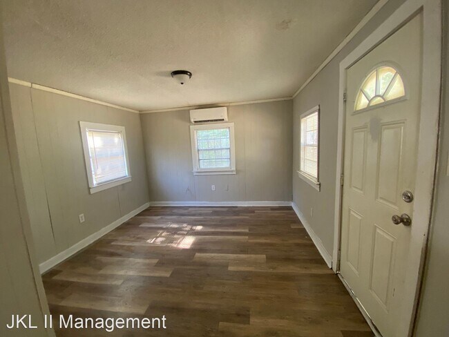 Building Photo - 5 br, 3 bath House - 1812 S. Martin-1812.5...