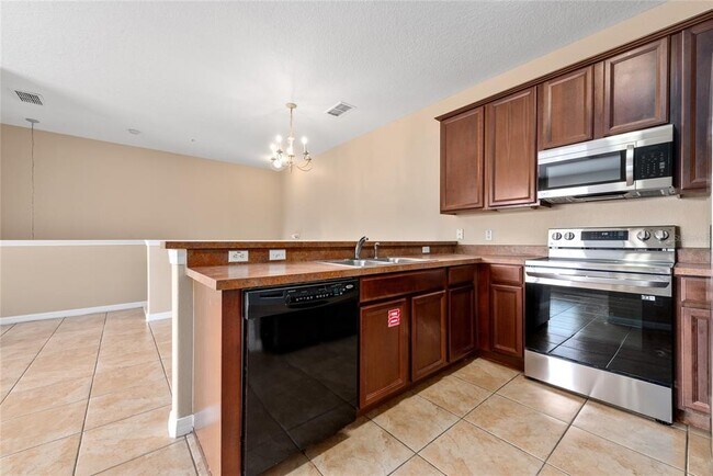 Building Photo - 7531 Pellham Way
