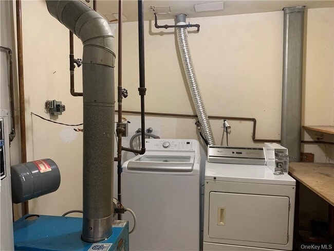 Foto del edificio - 3 Rella Dr