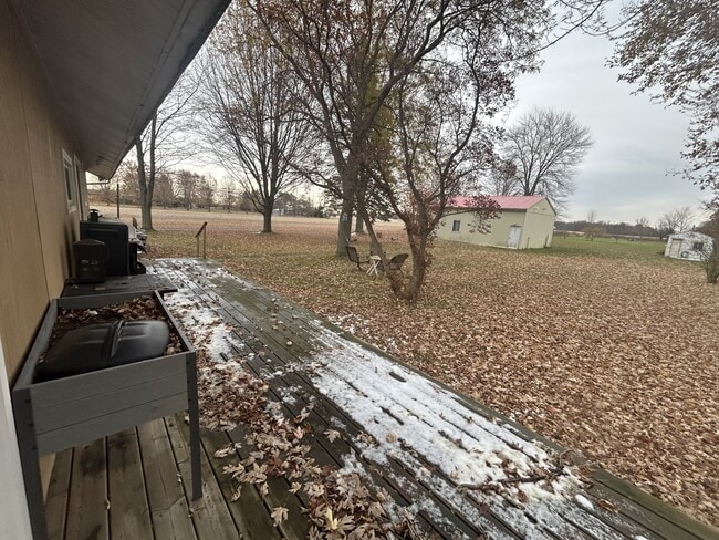 Photo du bâtiment - 2139 London Line