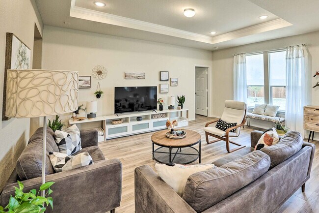 Foto del edificio - 1129 Bluespire Dr