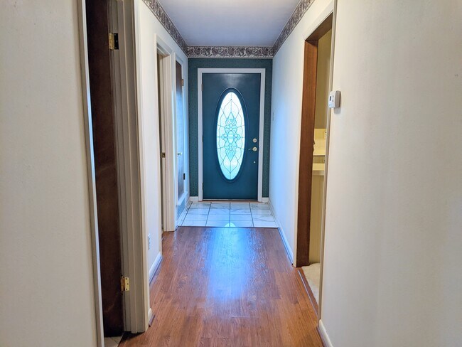 Foto del edificio - 1024 W Pecan St