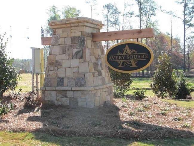 Building Photo - 4128 Bradbury Ln