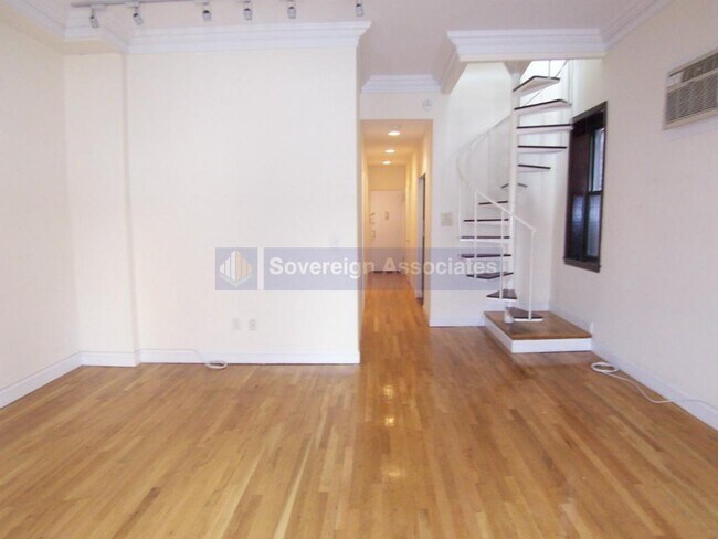 Building Photo - 351 Amsterdam Avenue