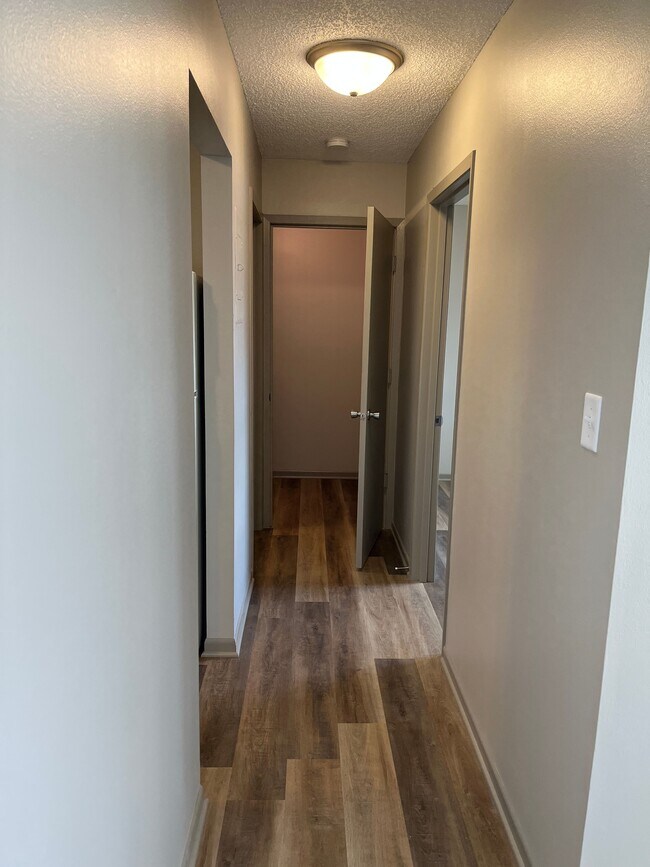 Foto del edificio - 406 4th St SE