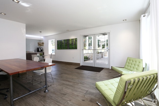 Leasing Office - Thamesview Apartments